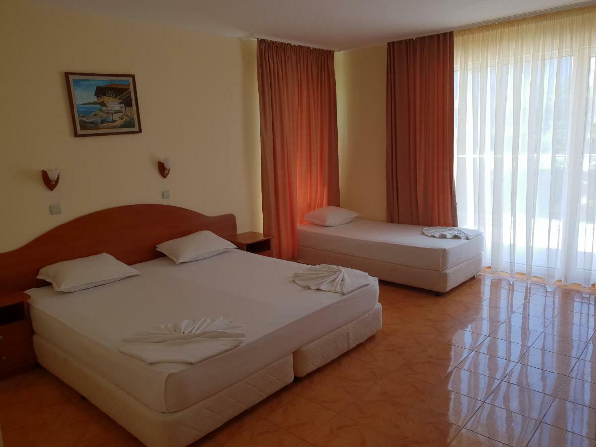 Hotel Sunny Sozopol Esterno foto